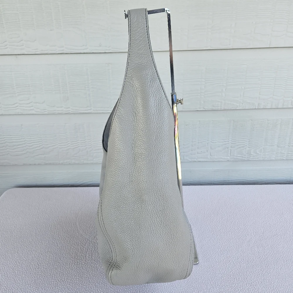 Michael Kors Fulton Large Hobo Shoulder Bag Pearl Grey Pebbled Leather
